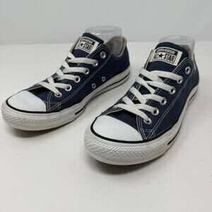 Converse Chuck Taylor Allstars Navy Women's 8.5 Low Top Sneakers